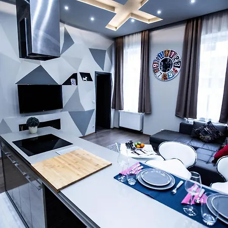 דירה Luna Lux Residency