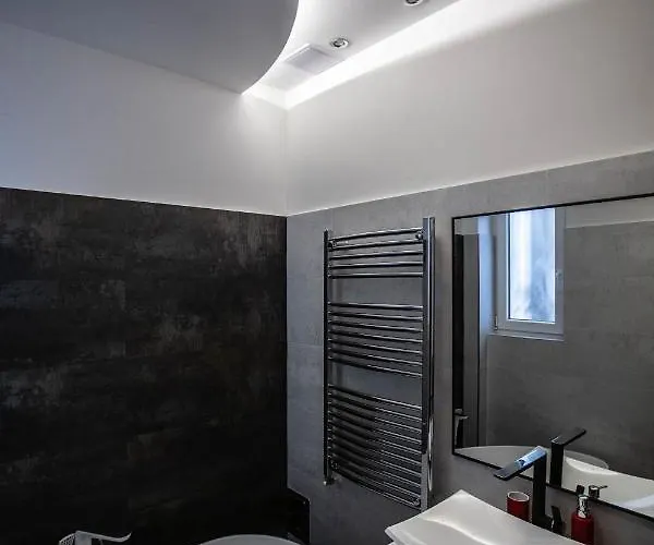 Luna Lux Residency * Budapest