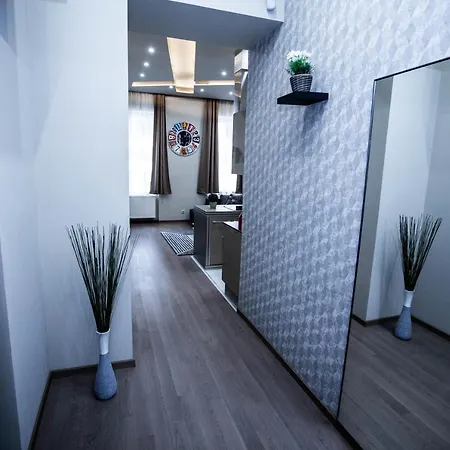 Luna Lux Residency Apartament